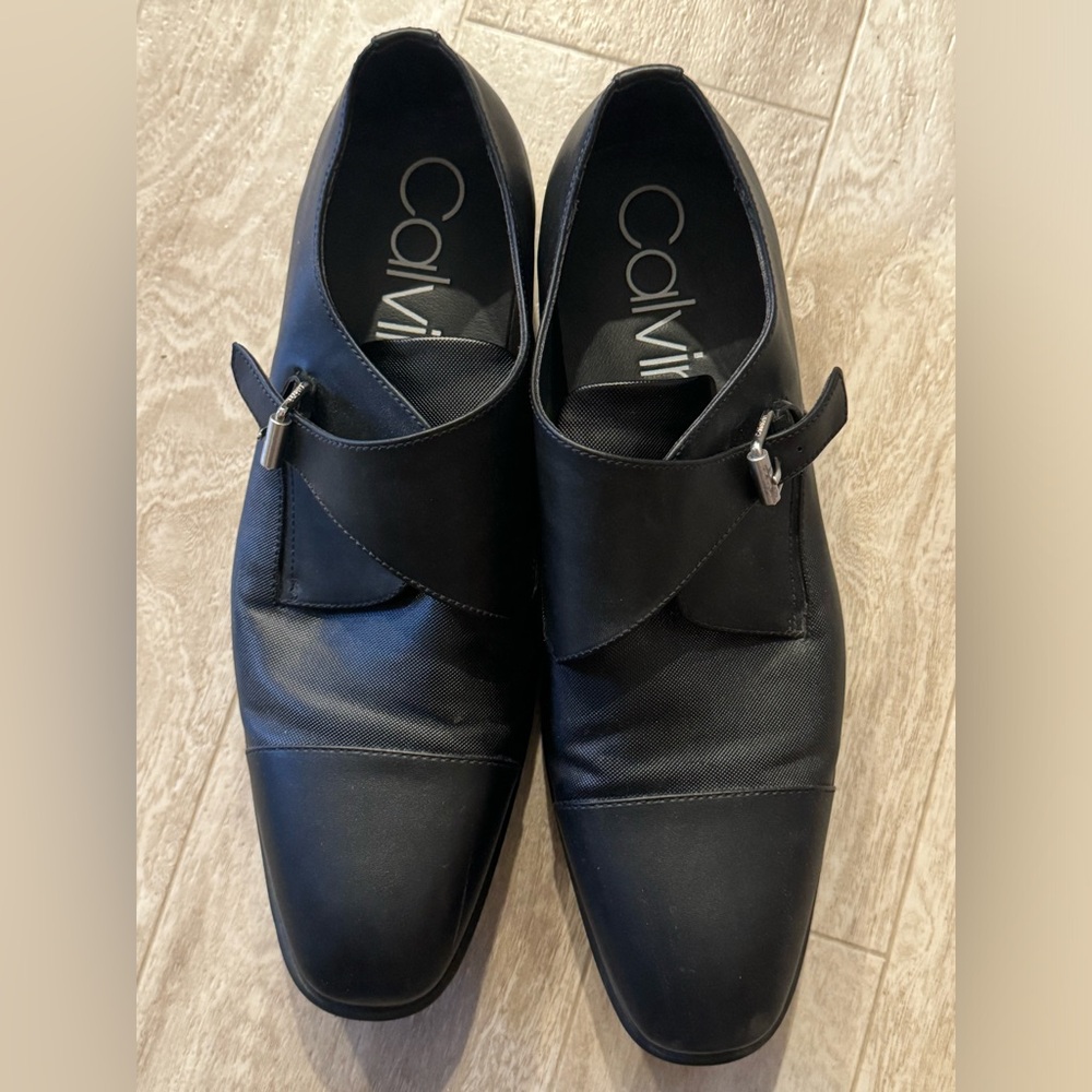 Calvin Klein Black Leather Oxfords with Glossy Finish - Picture 1 of 8